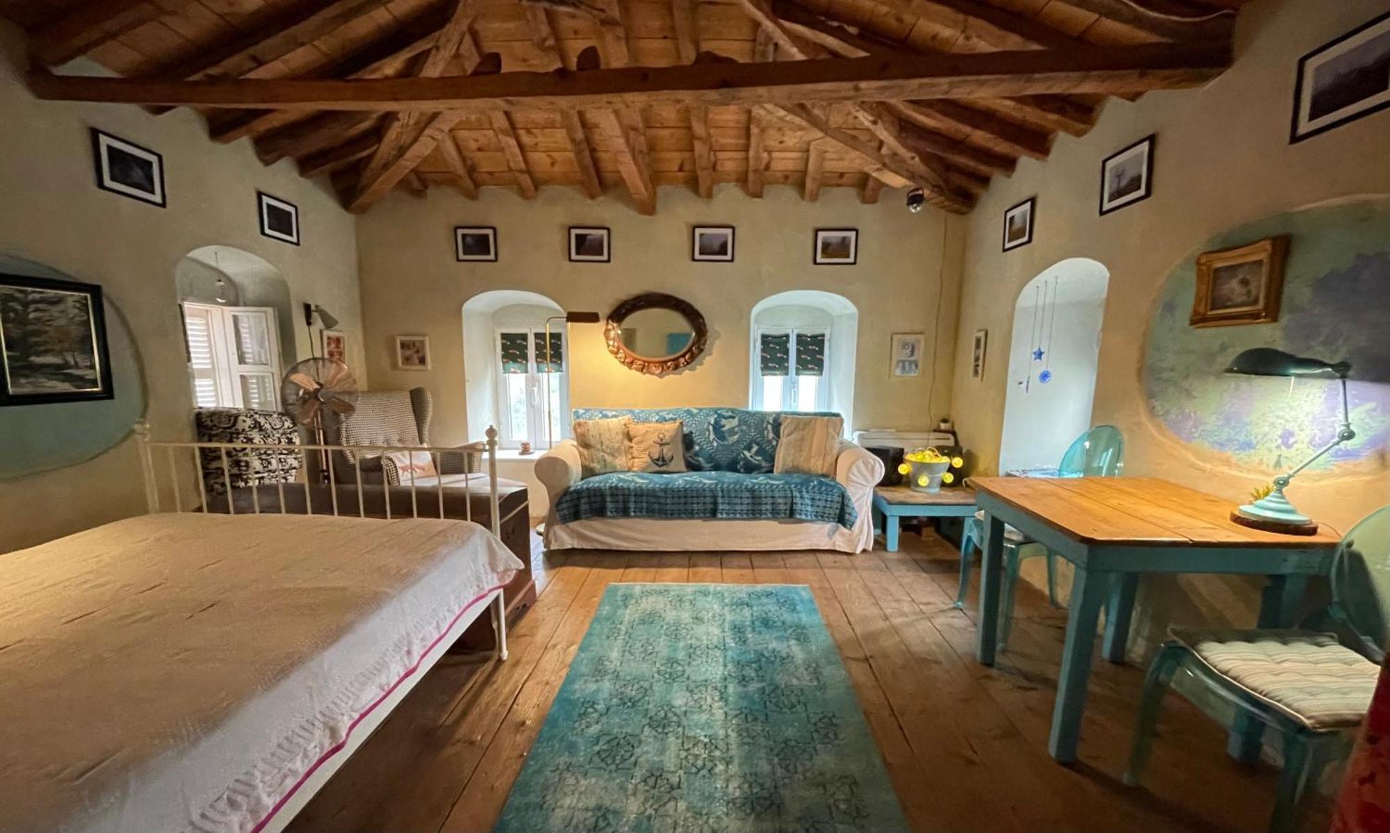 Vintage Stone-Built Country Cottage In Richea Kouloureika Buitenkant foto